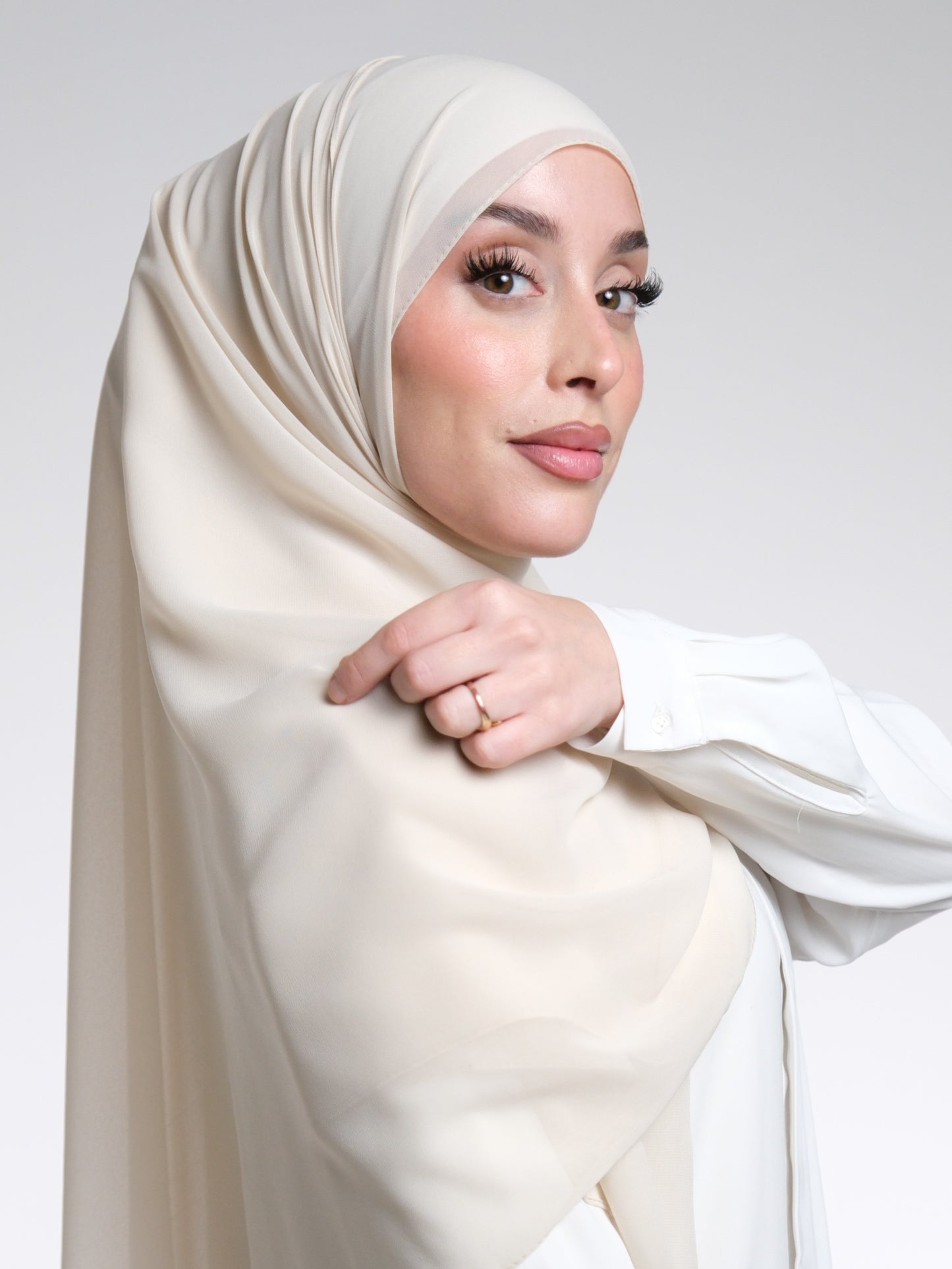Shifon Beige Cream