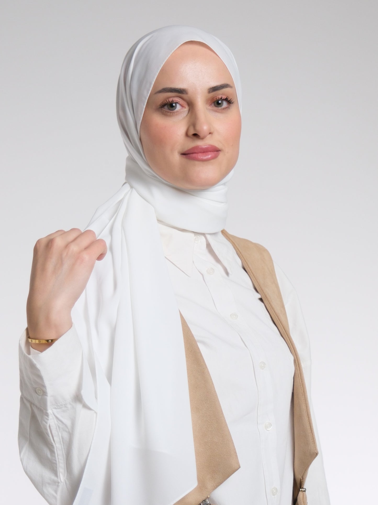 Medina Silk White