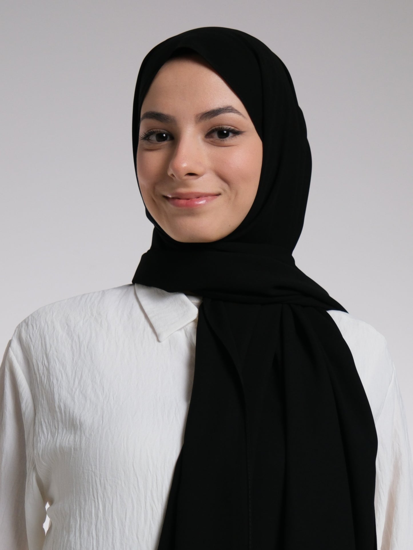 Medina Silk Aswad