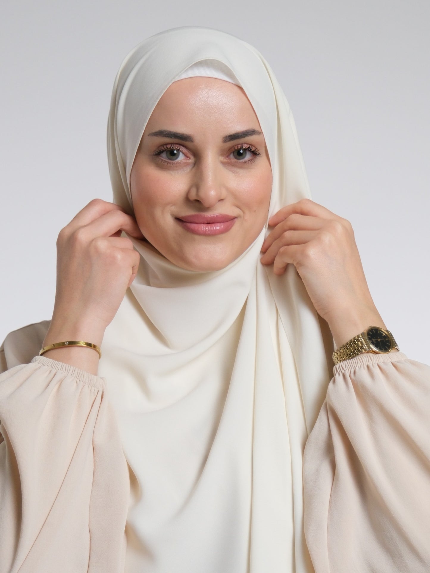 Medina Silk Cream